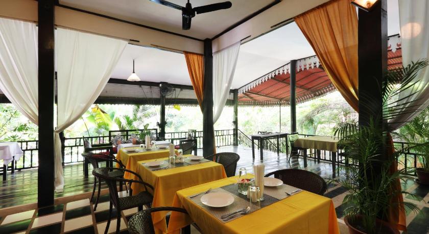 The Cockatoo Nature Resort - image 3