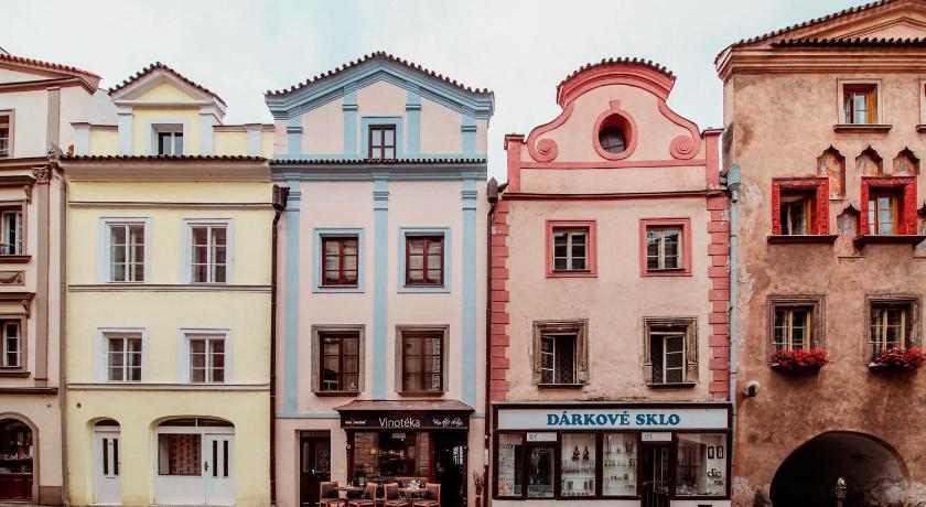 Penzion Vino Hruska Pardubice photo
