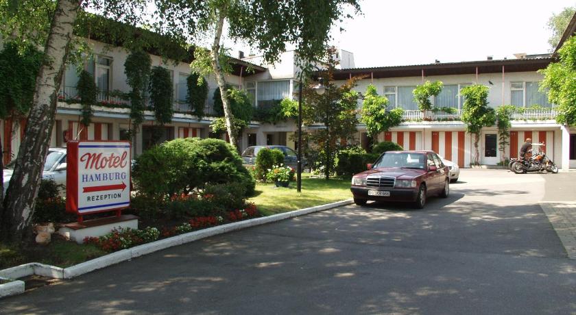 Motel Hamburg photo