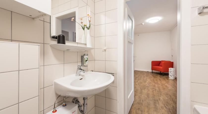 Wohnen auf Zeit - Innenstadt-Appartements photo