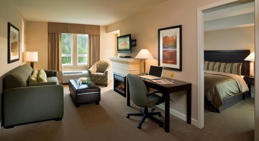 Executive Suites Hotel and Resort, Squamish