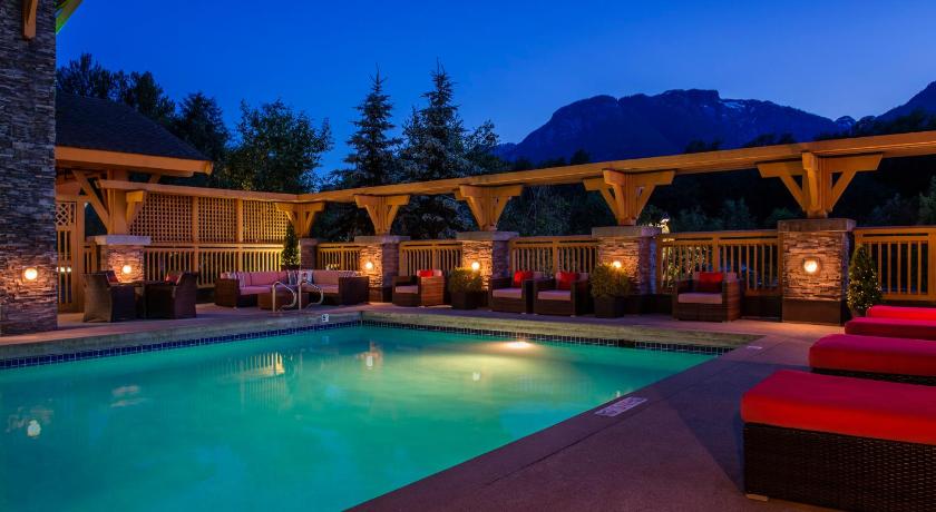 Executive Suites Hotel and Resort, Squamish