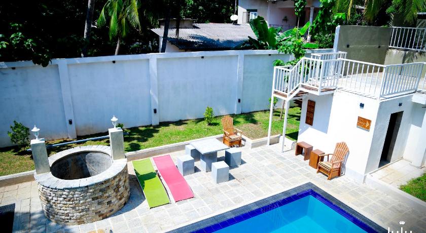 Lulus Resort photo