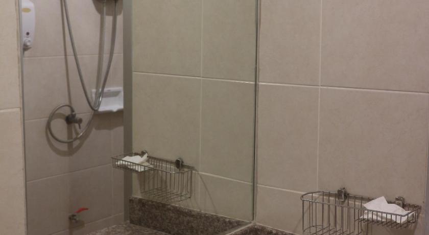 Kuva huoneesta Kolmen hengen superior-huone (Superior Triple Room) 15