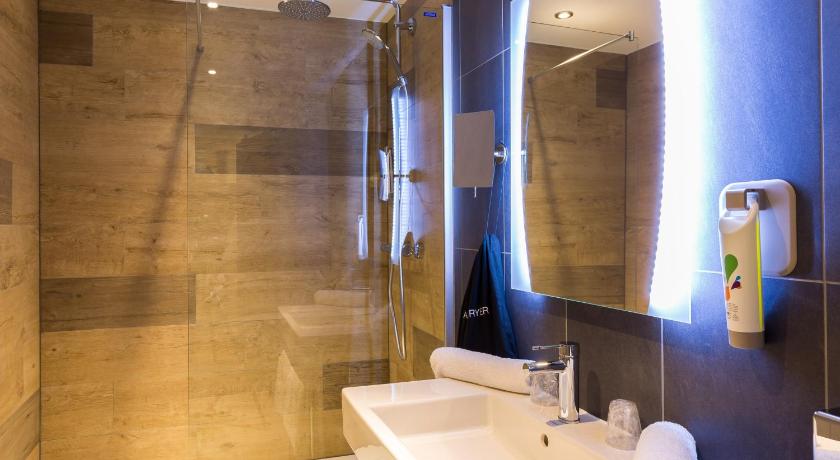 ibis Styles Geneve Palexpo Aeroport photo