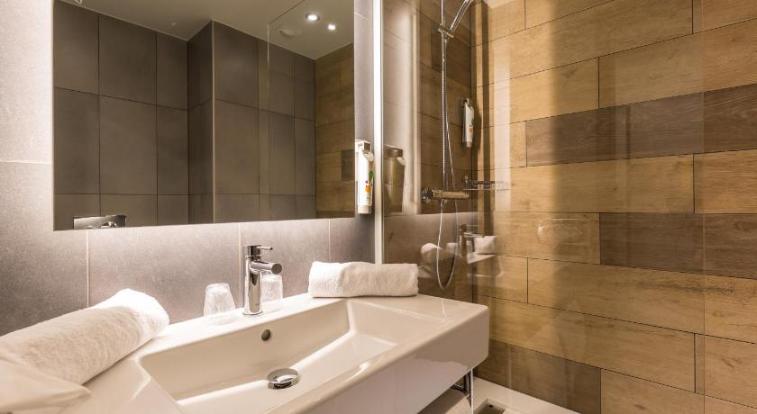 ibis Styles Geneve Palexpo Aeroport photo
