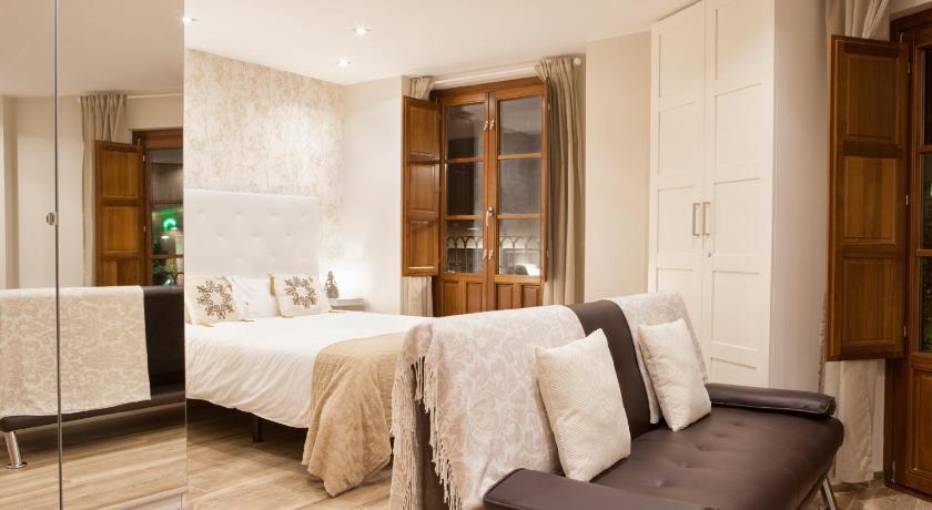 Apartamentos Boutique Salamanca — Hotel in Salamanca