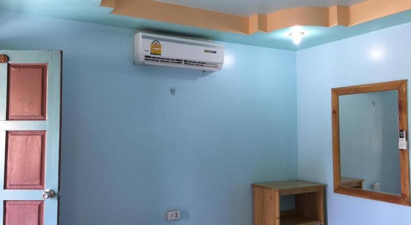 Standard Twin Room with Air-Conditioning, Golden Guesthouse in Ko Phi Phi