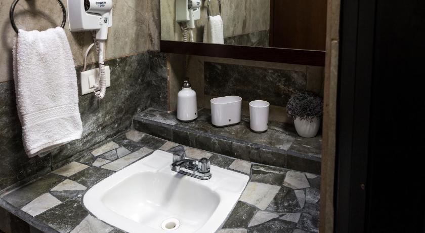 Image of Studio Apartment 2