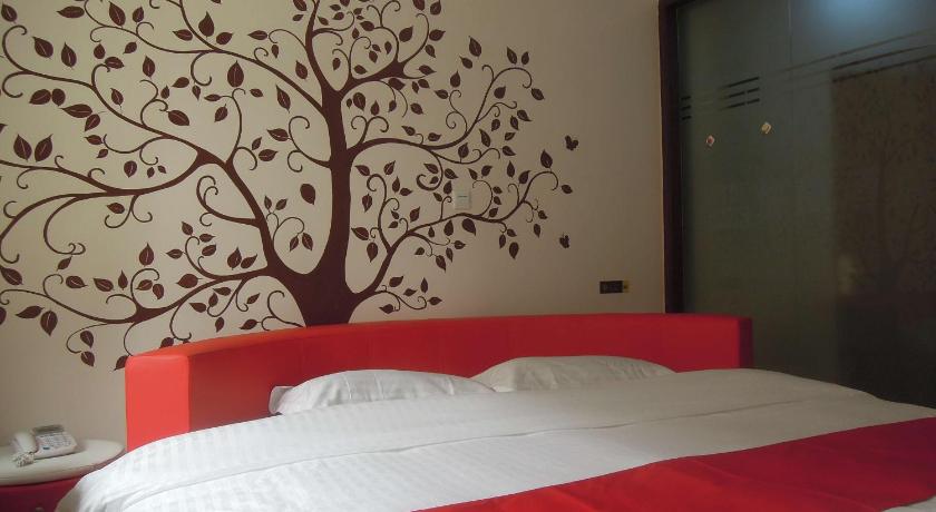 Thank Inn Plus Hotel Gaomi Changfeng Street photo