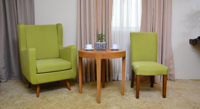 Image of Suite 8