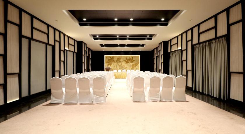 Hotel AGC - image 10