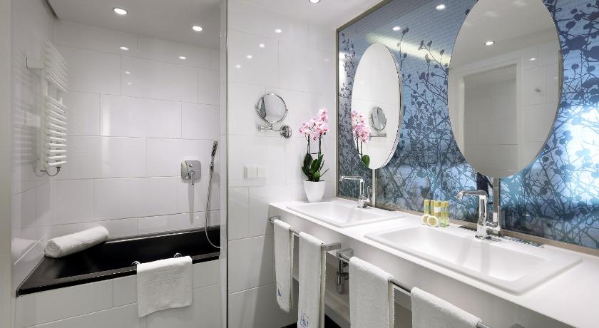 Image of Junior Suite 2