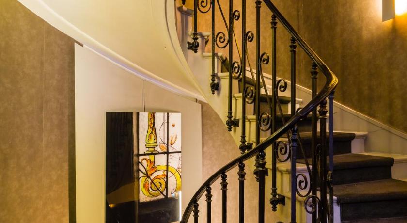 CMG - Suite Premium Tour Eiffel - 31 photo