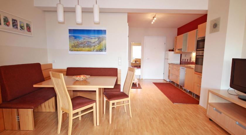 Image of One-Bedroom Apartment with Terrace 3