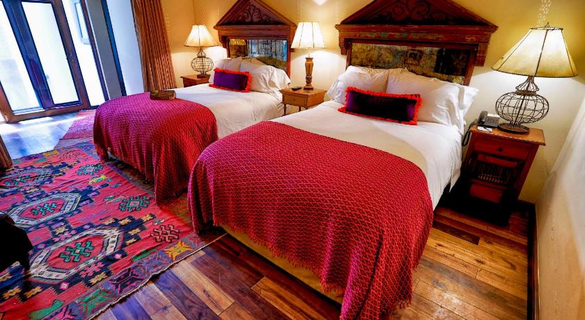 Pensativo House Hotel photo