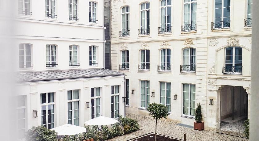 Image of Roomy Garden View Room 4