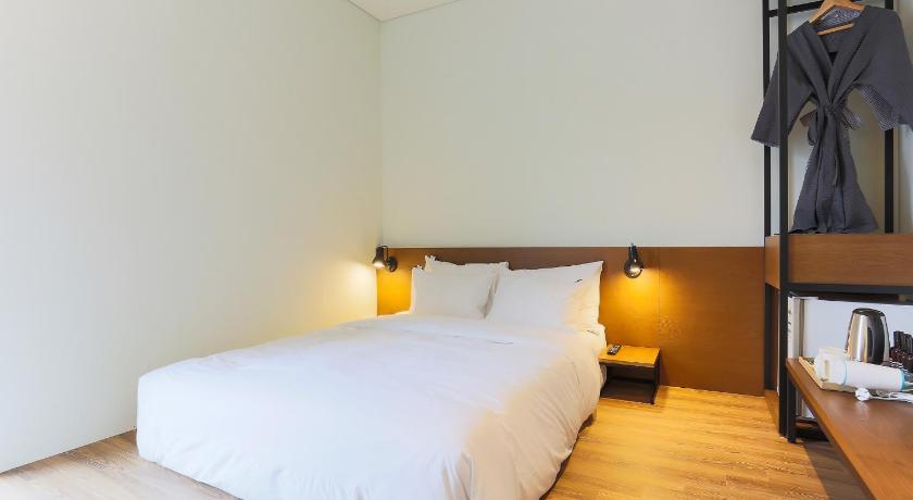 Image of Premium Room - Check-In After 7:00 Pm, Late Check-In Special Price 6