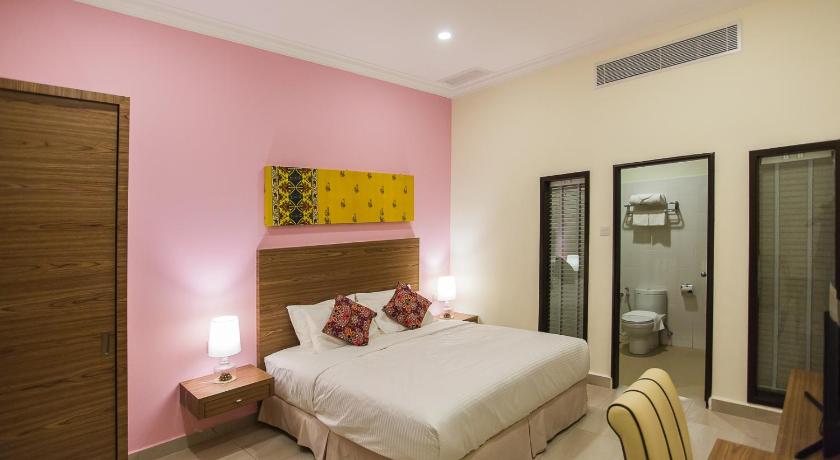 Image of Classic Room 8