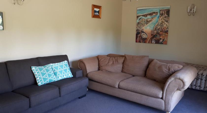 Image of King Villa (Two Bedroom Holiday Home) 16