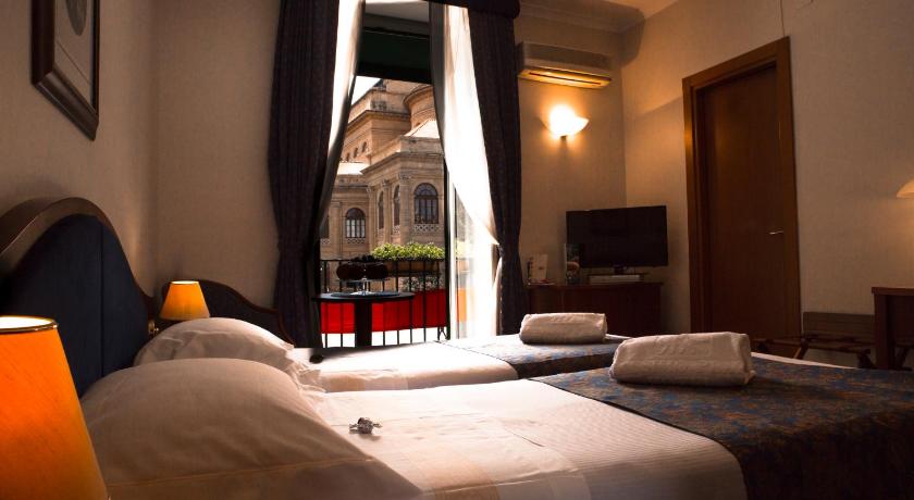 Massimo Plaza Hotel photo