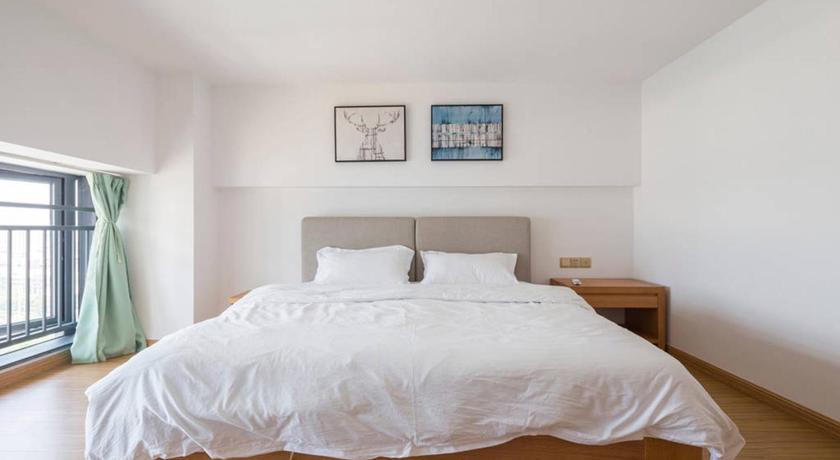 Queen Apartment Puwu Three Bedrooms Loft Hu Li District