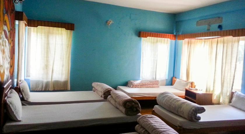 Image of 6-Bed Mixed Dormitory Room 0