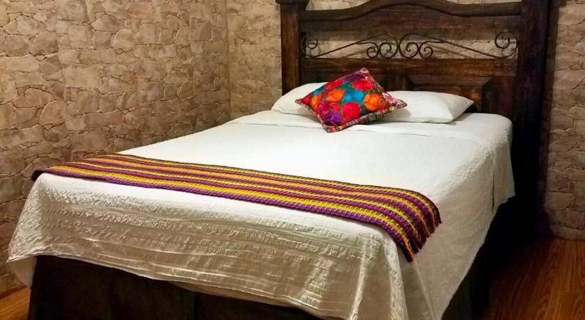 Hotel Villa Real Antigua photo