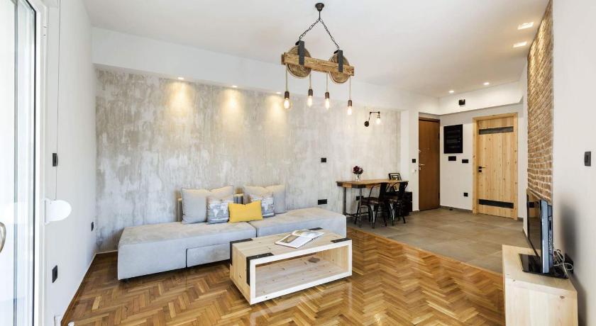 Atmospheric Apartment near Acropolis by Cloudkeys — Hotel in Athens