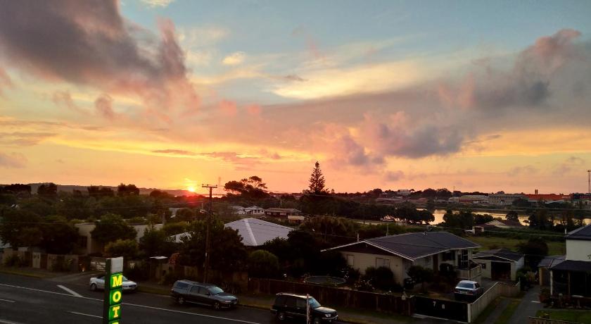 Te Awa Motel photo