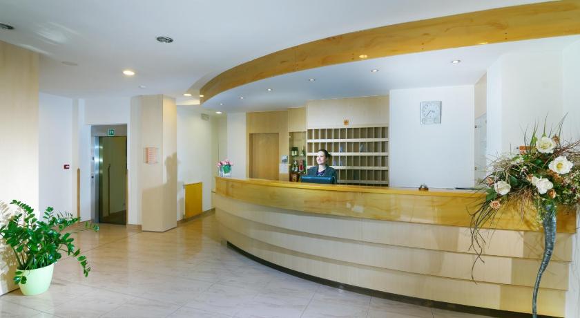 Hotel Ruze photo