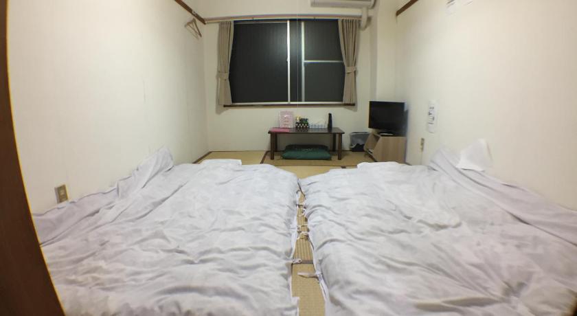 Kenroku Haitsu 301 photo