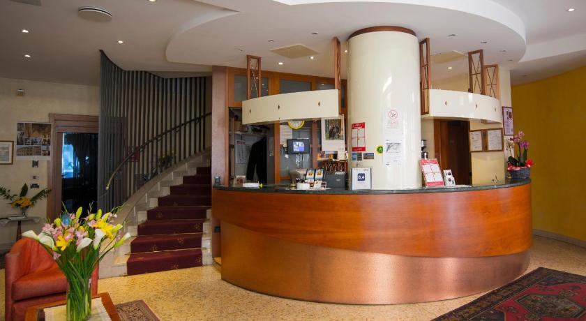 Hotel Brennero photo
