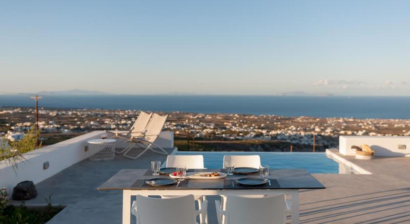 Sandy & Salty Villas photo