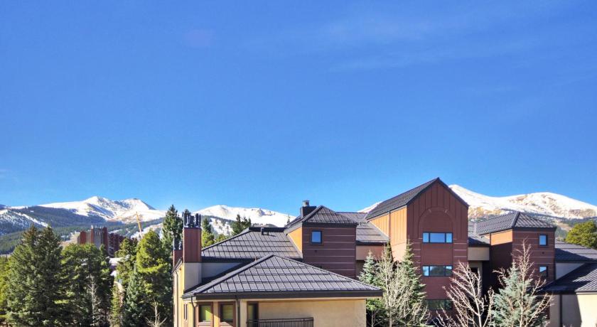 Image of Studio Condominium 10