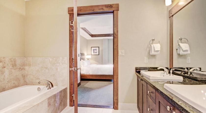 Image of 2 Bedroom Condominium 2
