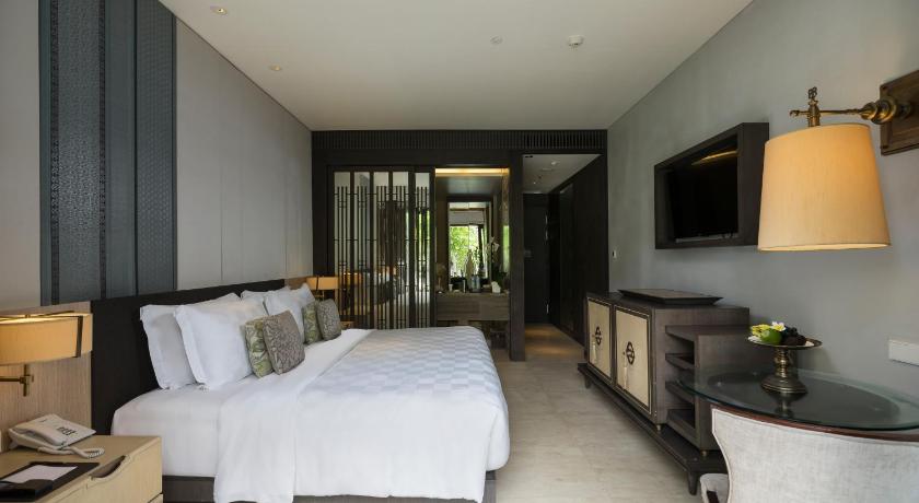 Image of Premiere Room with Lagoon Access 1