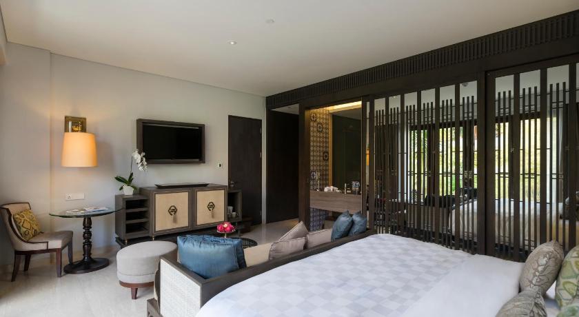 Image of Family Premier 4