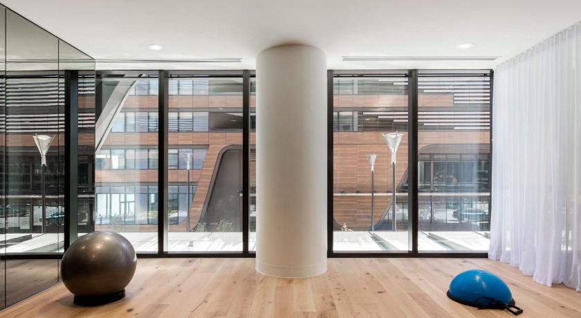 Winston Apartments Docklands photo