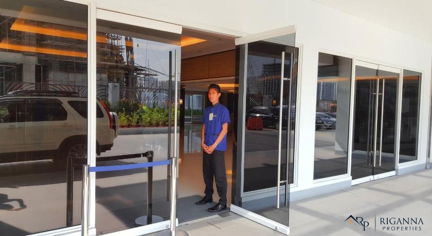 Riganna Two @ Shell Residences - near Airport, MOA photo