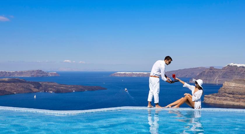 Suites of the Gods Cave Spa Hotel photo
