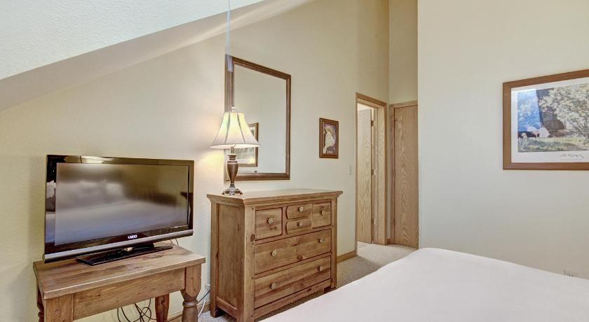 Image of Two-Bedroom Apartment 8