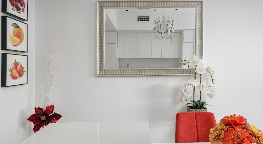 Luxury home in downtown Montreal photo