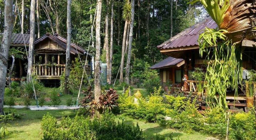 Image of Bungalow with Garden View with Air conditioner 1