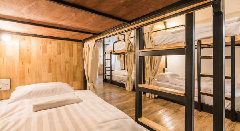 Image of Bunk Bed in Mixed Dormitory Room 5