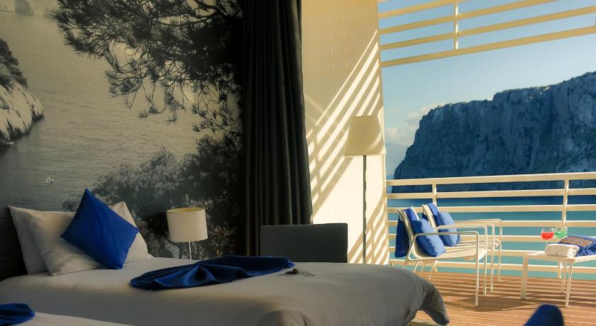 Image of Standard Double or Twin Sea View 6