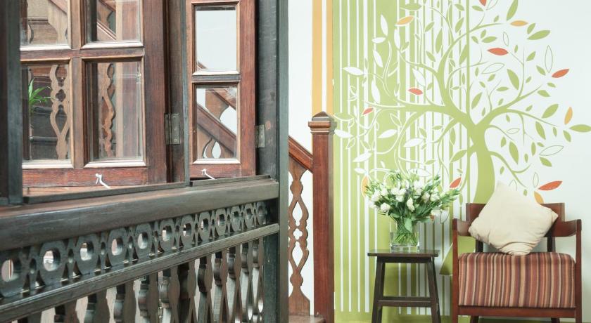 Carnarvon House - image 7