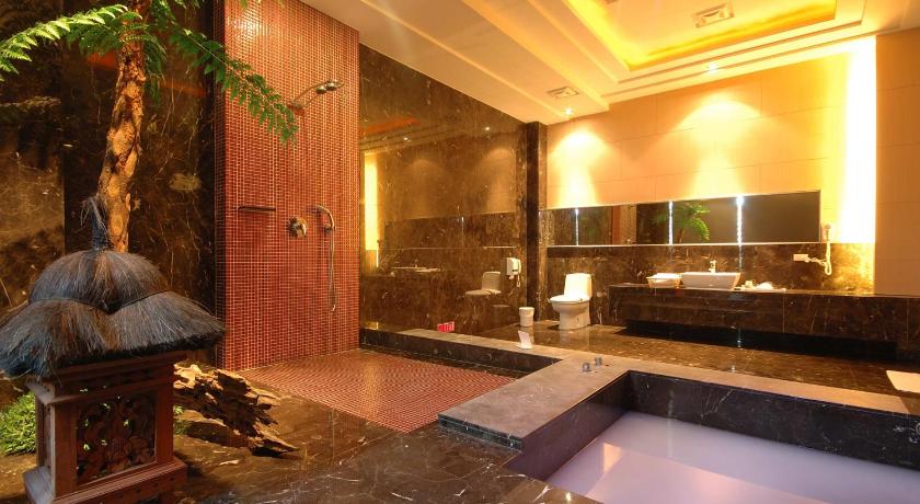 Bild av Noble Double Room 7