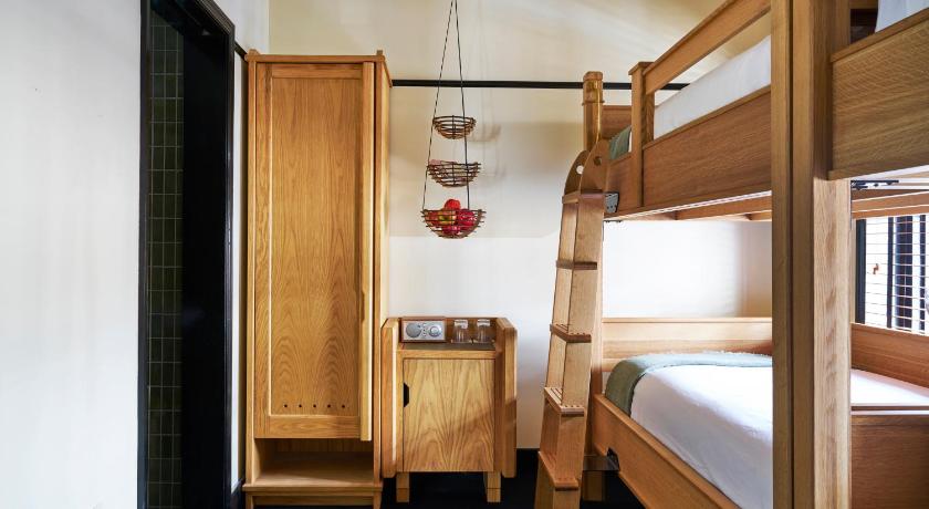Image of Gallery Suite 6