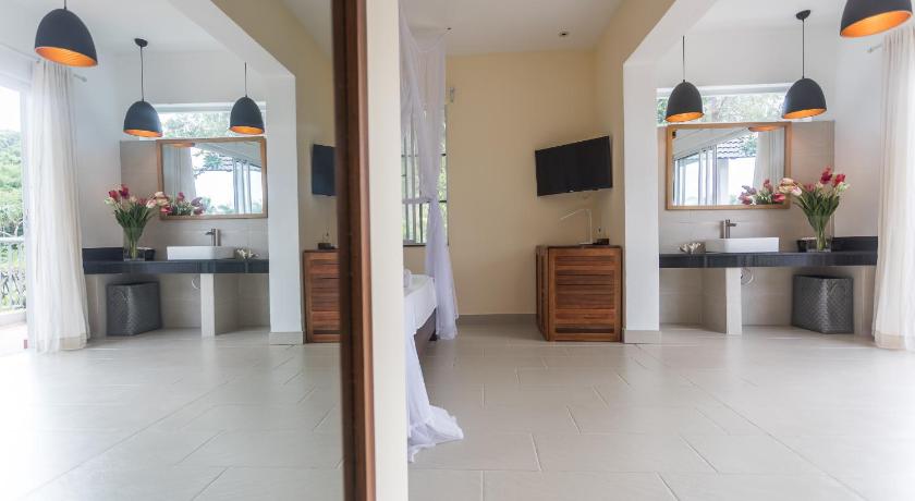 Image of Penthouse Suite 13